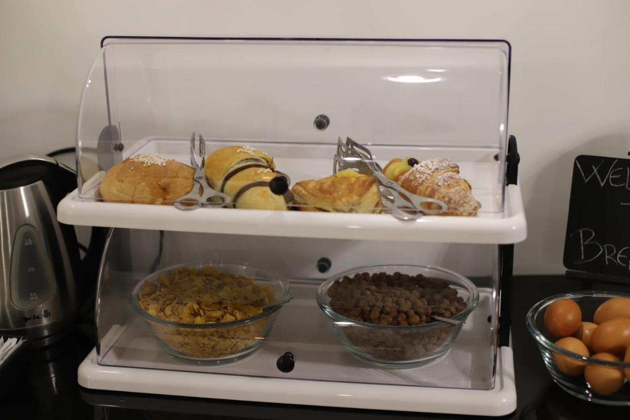 Mecla Guest house Naples